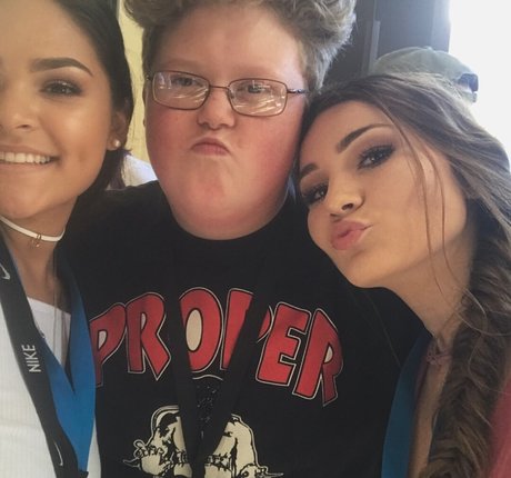 Kelsea Forti model top galerien