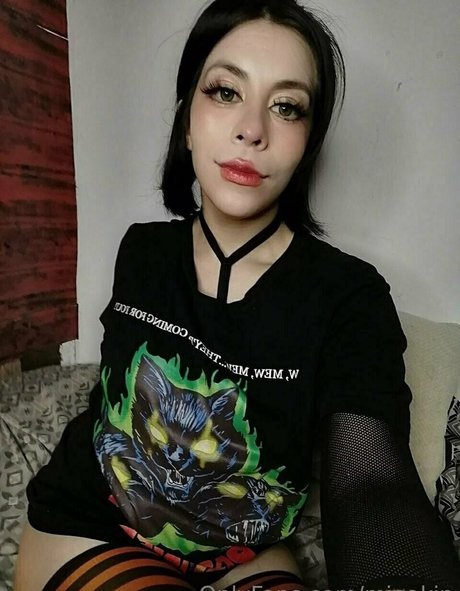 minakin pornostar galerie