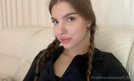 vixydi free nackt nette fotos