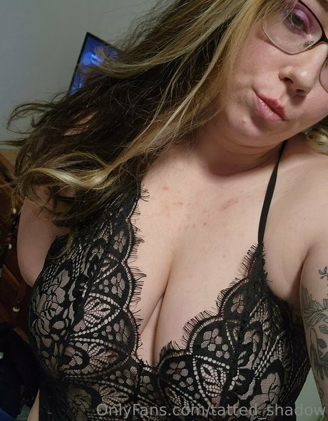 tatted shadow pornographische fotos