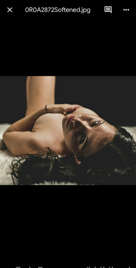 kkikikash schauspielerin heiße foto