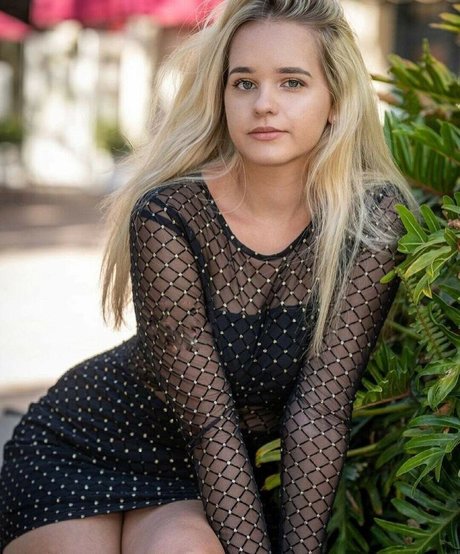 Valkyrie Mcfey kostenlose schöne archiv