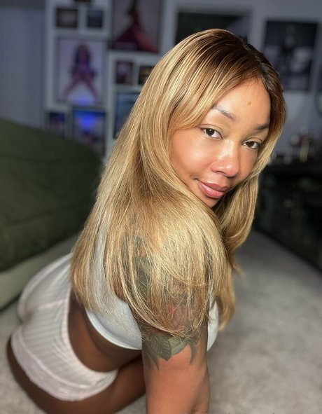 eatmahkandyfree model hübsche bilder