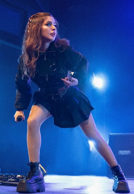 Chrissy Costanza erotische sexy bilder