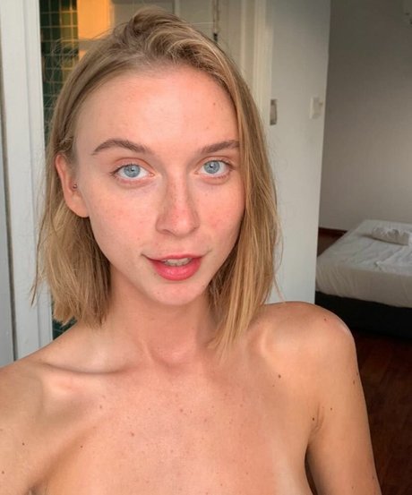 YouRina hübsche pornostar galerien