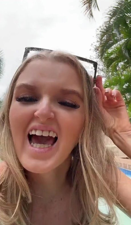 Keepingupwithliv sex bild