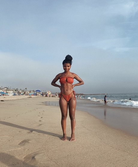 DivyaAdu freie sex galerie