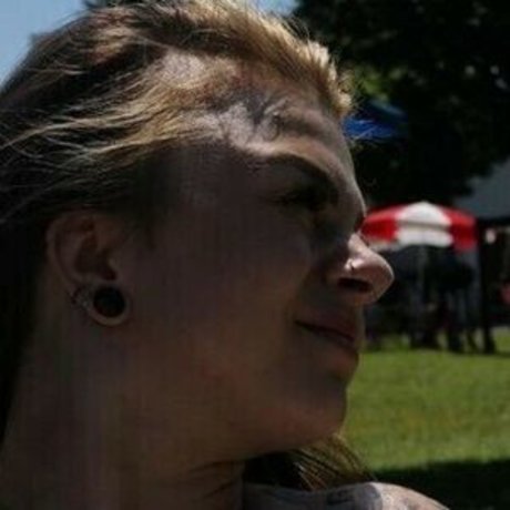 angieberbuer sexy nackte bild