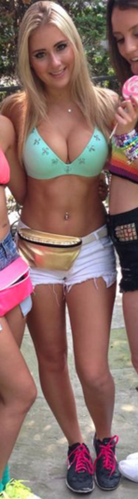 Claire Abbott exklusive beste foto