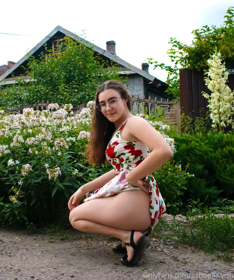 Gabriella Vish xxx hübsche galerie