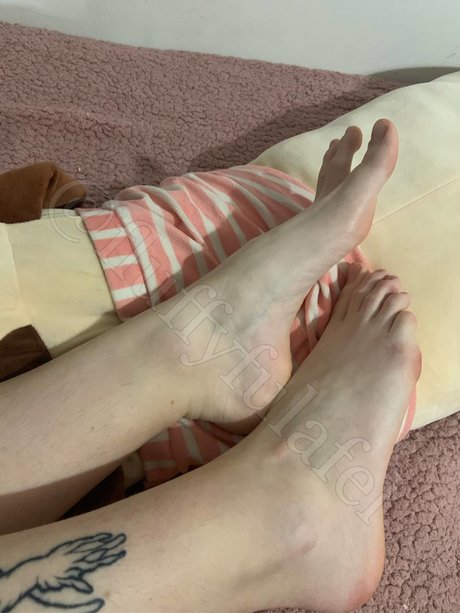 asiatische yoga-onlyfans top erotische foto