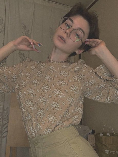 hängetitten onlyfans schöne freie foto