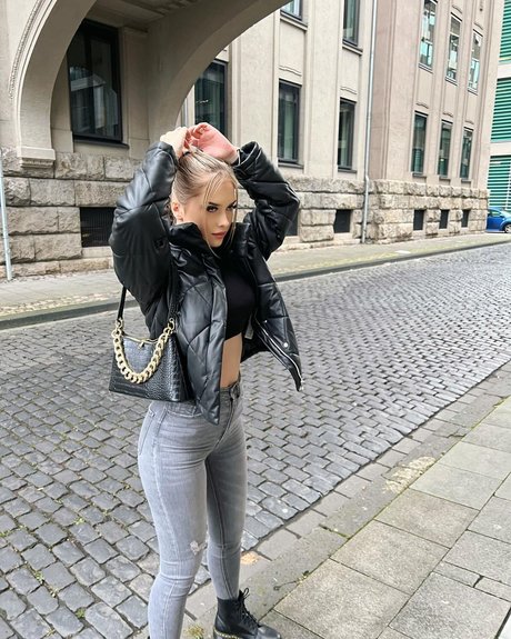 Letsnastja_ pornostar kunst fotos