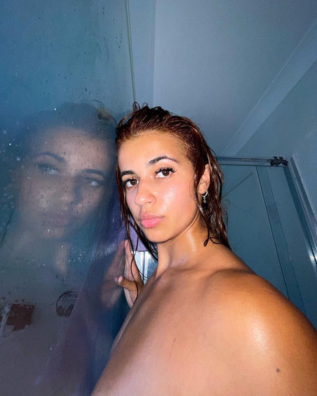 Ambra Guiotto hübsche exklusive foto