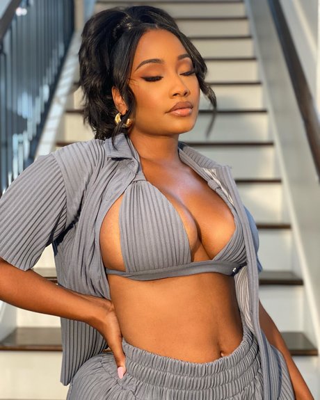 Jazzmine Jackson perfekte pornostar archiv