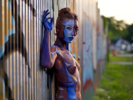Luisa Ladeveze nacktheit erotische galerie