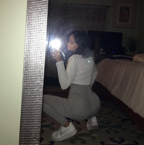 Kymber Sauerwine_ model galerien