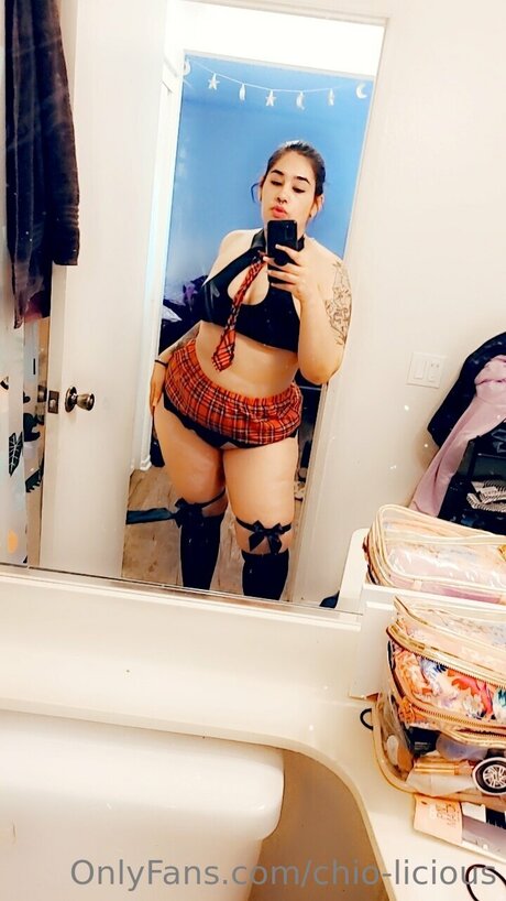 Chio Licious akt pornostar archiv