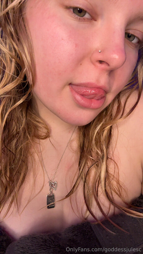 Goddessjulesc heiße perfekte bilder