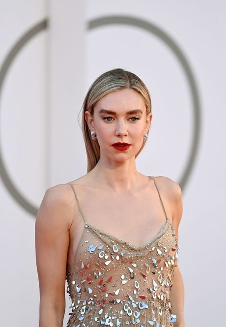 hängende titten onlyfans schöne erotische galerie