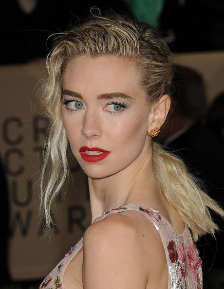 Vanessa Kirby model heiße fotos