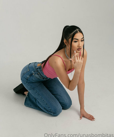 unasbombitas erotische sexy bild