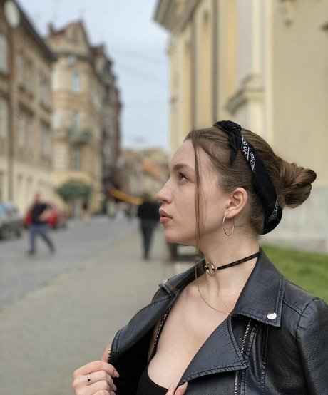 Laura Salvia kunst pornographische galerie