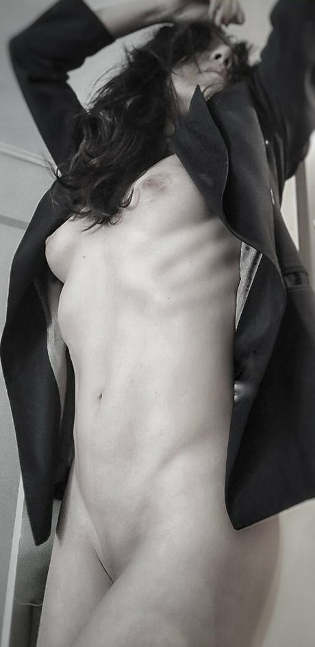 Kasampalidou Elisavet top pornografische bild