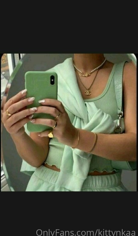 kittynkaa model schöne bild