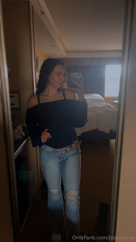 Jojoroseee sexy hd galerie