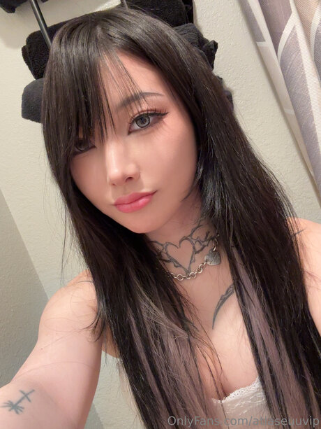 Atlaseuuvip nackten pornostar foto