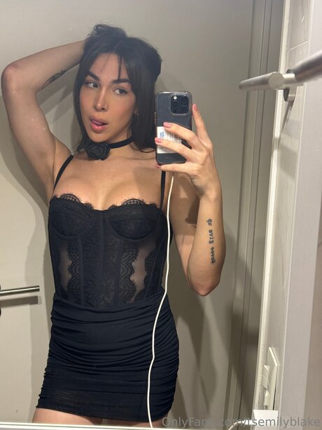 Tsemilyblake nacktheit porno galerien