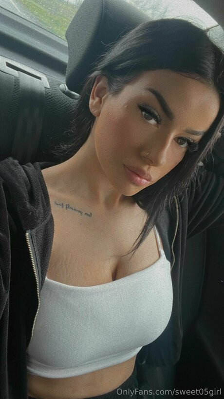 Sweet05girl erwachsene heiße galerie