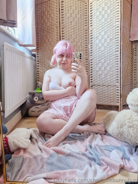 Charlottebunnybun nacktheit porno galerie