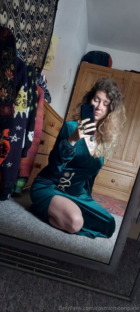 Cosmicmoonpixie xxx erwachsene galerien