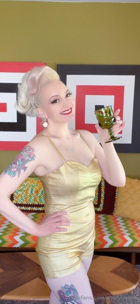 Shellygalore hübsche bild