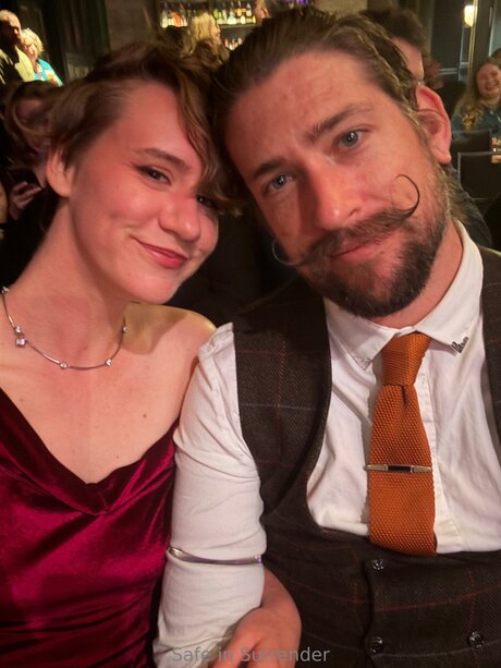 Safeinsurrender sex pornostar bilder