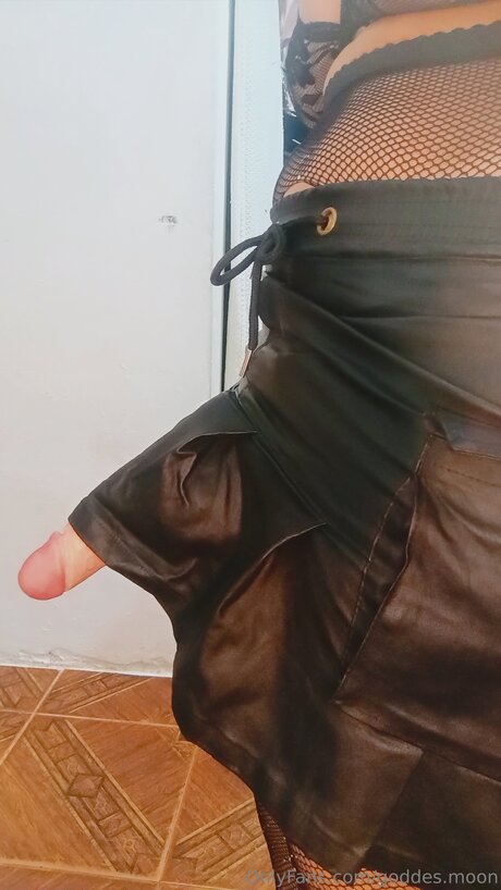 Goddesredmoon erwachsene nacktheit galerie