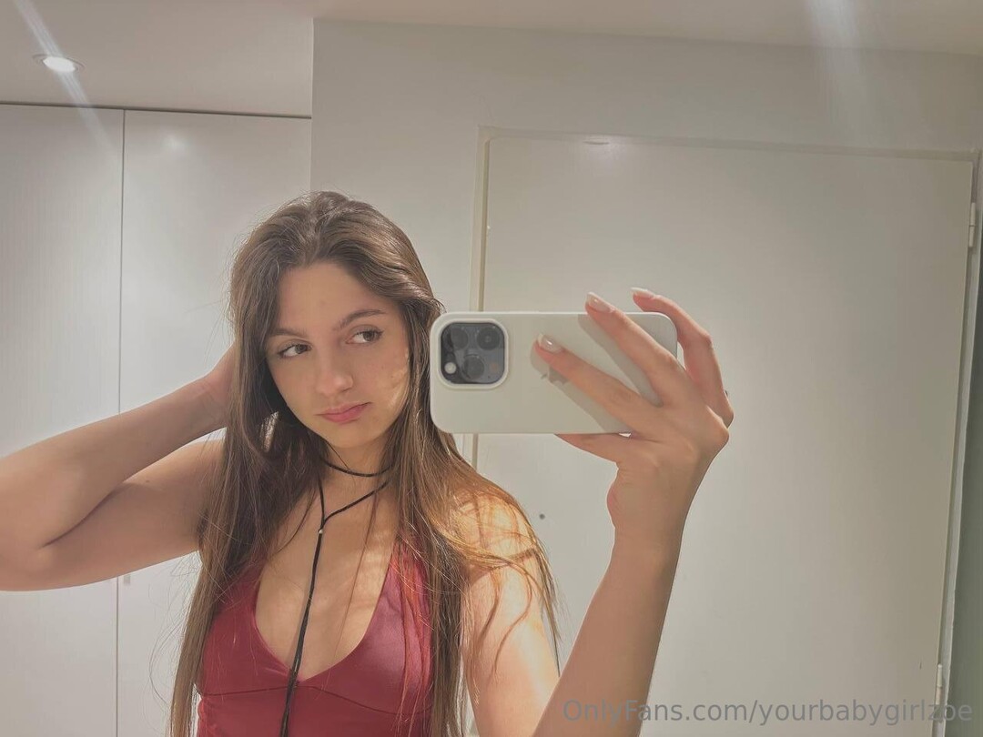 Yourbabygirlzoe xxx pornografische fotos