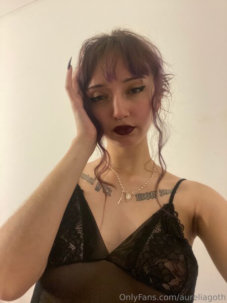 Aureliagoth freie pornografische fotos