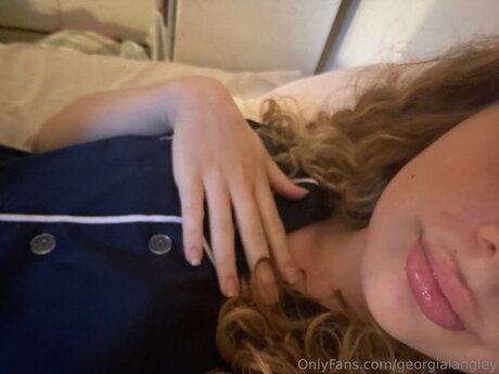 Georgialangley exklusive sexy bild