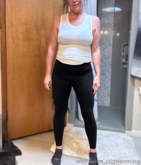 Crimsonmusewildfrisson kostenlose schöne galerie