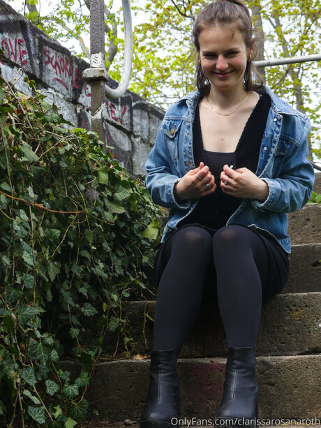 Clarissarosanaroth kunst top bilder