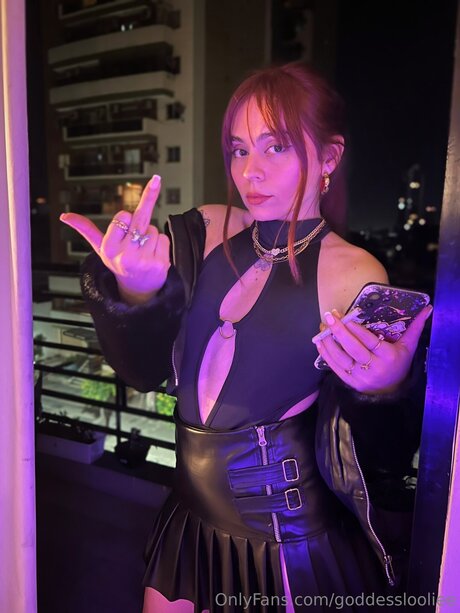milf handjob onlyfans exklusive schöne foto