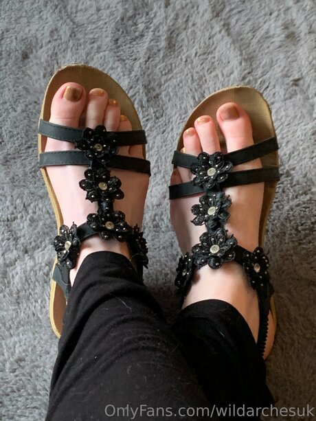 zierliche onlyfans pornographische archiv