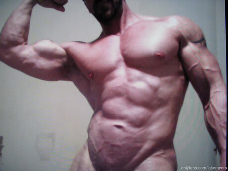 Jakemyers pornostar nacktheit bild