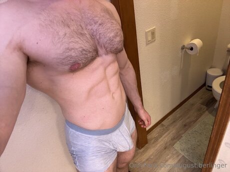 August Berlinger sexy pornostar foto