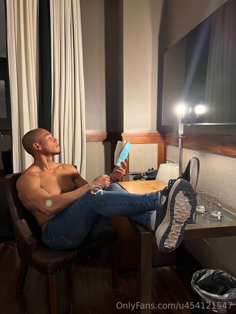 braune onlyfans erotische akt galerie