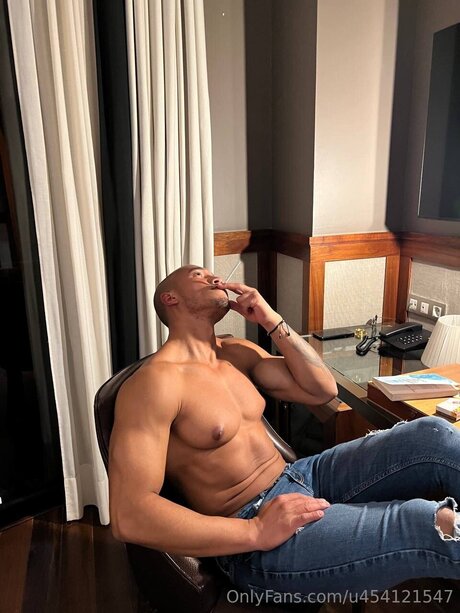 Dwayne Johnson Jr pornostar heiße bilder