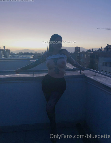 bluedette hd nackt bild